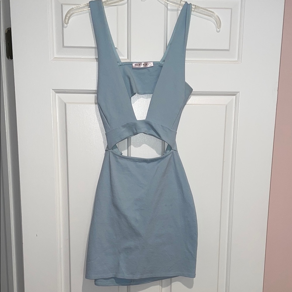 Elegant Blue Sleeveless Dress